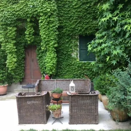 La Casa Del Mandorlo - Patrimonio Unesco Bed & Breakfast