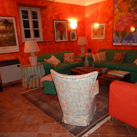 La Casa Del Mandorlo - Patrimonio Unesco Bed & Breakfast *
